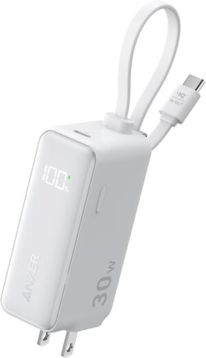 Anker Power Bank (30W, Fusion, Built-In USB-C ケーブル) (5000mAh 22.5W出力モバイルバッテリー 30W出力充電器) / LEDディスプレイ搭載/USB-Cケーブル一体型/コンセント一体型/折りたたみ式プラグ 1台3役 / iPhone 16 / 15 Android iPad その他各種機器対応 (ホワイト)